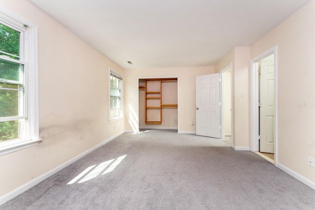 209 CLINT LN, Fredericksburg, VA 22405