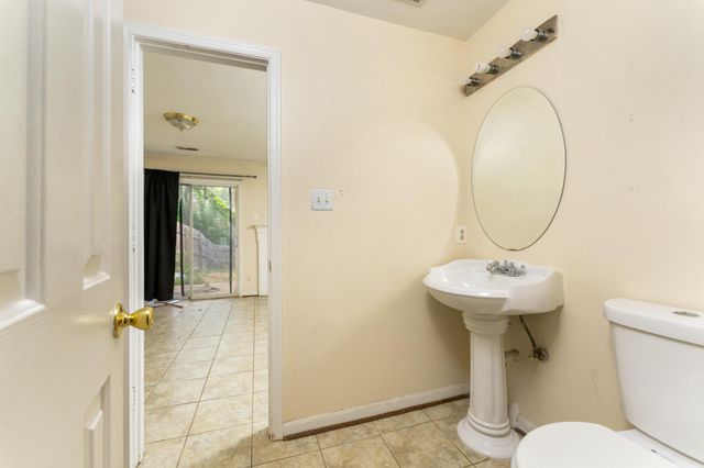 209 CLINT LN, Fredericksburg, VA 22405
