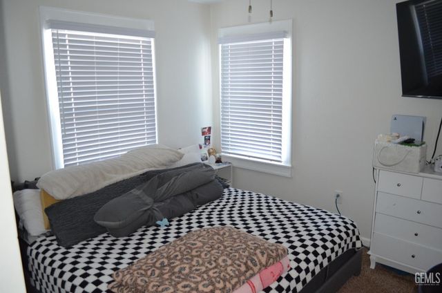 414 Arvin Street, Bakersfield, CA 93308