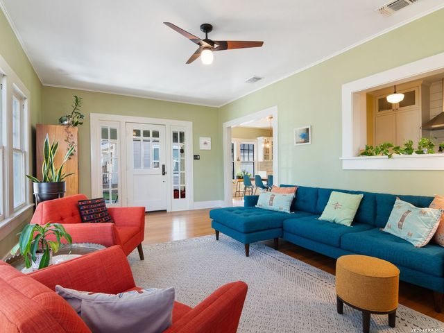 230 Allensworth Street, San Antonio, TX 78209