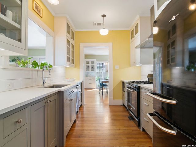 230 Allensworth Street, San Antonio, TX 78209