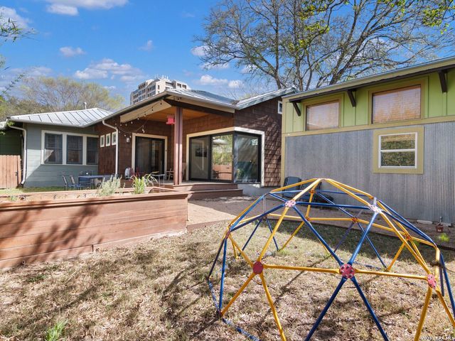 230 Allensworth Street, San Antonio, TX 78209