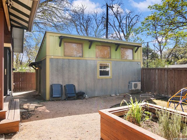 230 Allensworth Street, San Antonio, TX 78209