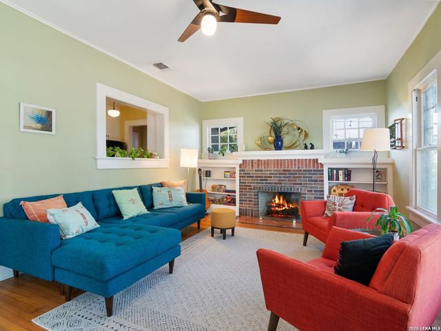 230 Allensworth Street, San Antonio, TX 78209