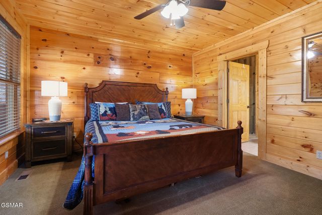 611 Stockton Drive, Sevierville, TN 37876