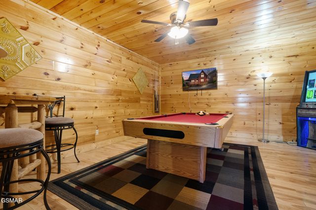 611 Stockton Drive, Sevierville, TN 37876