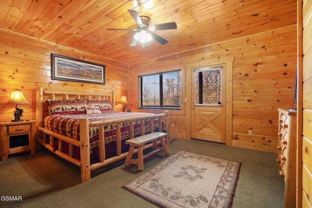 611 Stockton Drive, Sevierville, TN 37876