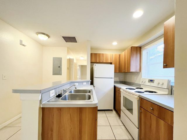 2407 E 17TH AVENUE B, Tampa, FL 33605