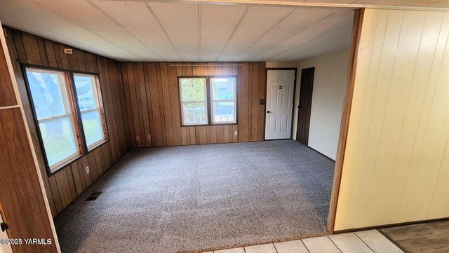 55 W Washington Ave 35, Yakima, WA 98903