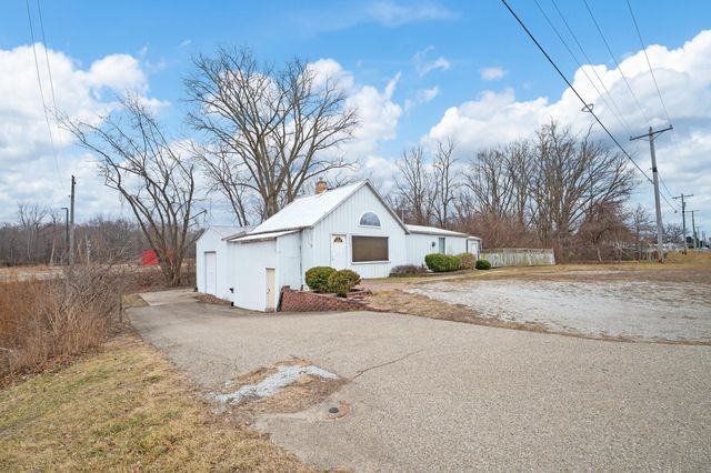 19345 U.S. 12, Grand Beach, MI 49117