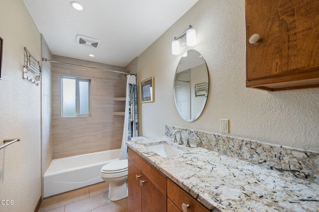 61670 Somerset Drive, Bend, OR 97702
