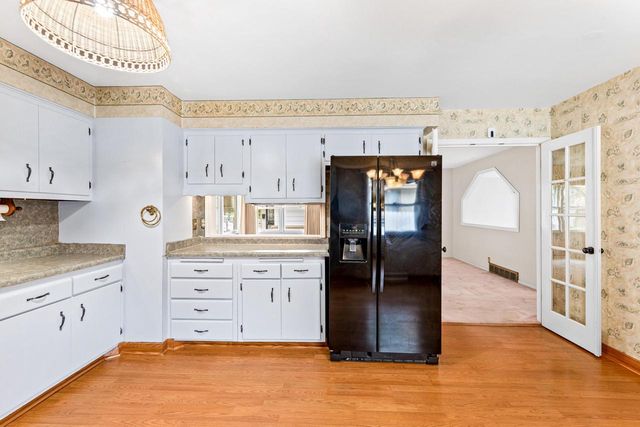 4110 N 74th STREET, Milwaukee, WI 53216