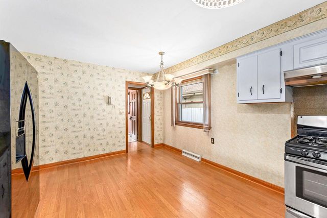 4110 N 74th STREET, Milwaukee, WI 53216