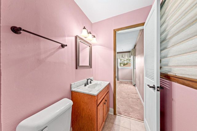 4110 N 74th STREET, Milwaukee, WI 53216