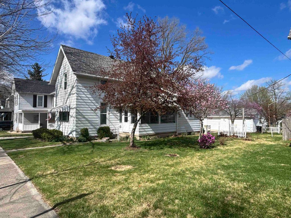 1527 Guilford Street, Huntington, IN 46750