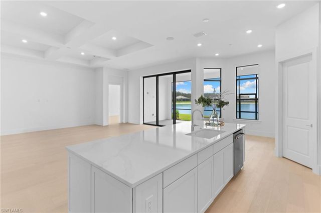 19084 Gentry PL, Estero, FL 33928