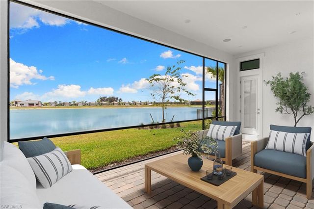 19084 Gentry PL, Estero, FL 33928