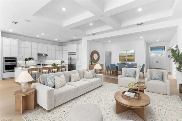 19084 Gentry PL, Estero, FL 33928