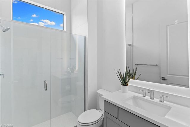 19084 Gentry PL, Estero, FL 33928