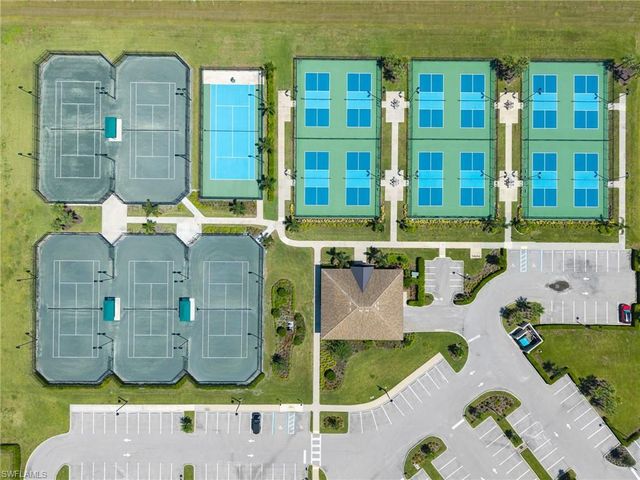 19084 Gentry PL, Estero, FL 33928