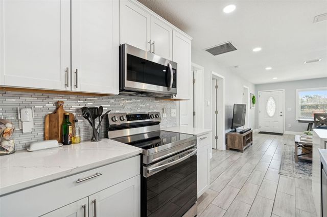 505 W 5TH STREET, Lakeland, FL 33805