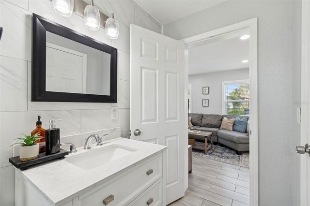 505 W 5TH STREET, Lakeland, FL 33805