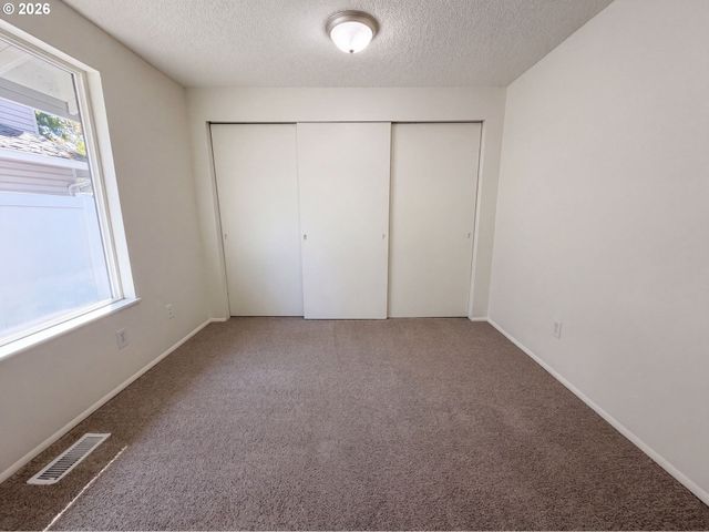 2515 Ne HYDE St, Hillsboro, OR 97124