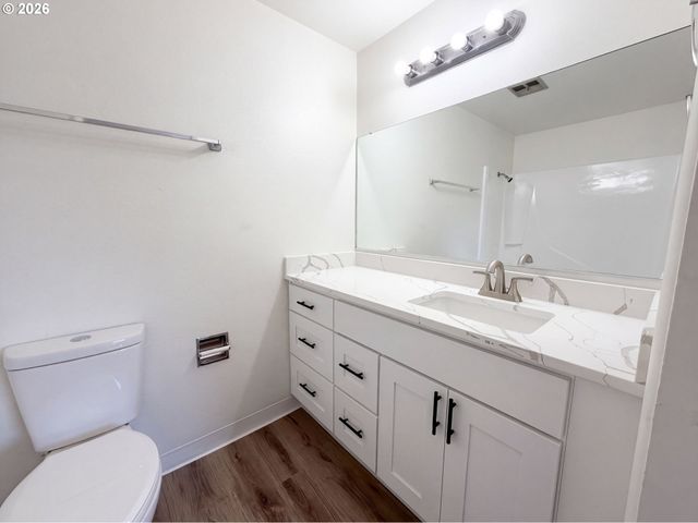 2515 Ne HYDE St, Hillsboro, OR 97124