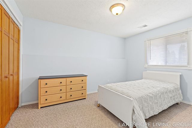 3769 Pine Meadow Drive, Holland, MI 49424
