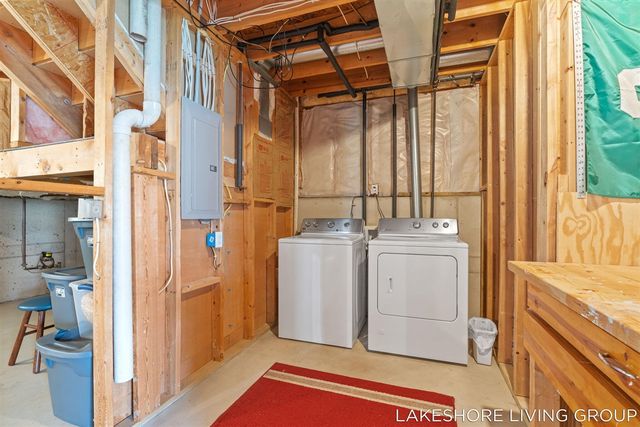 3769 Pine Meadow Drive, Holland, MI 49424