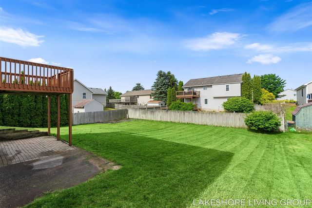 3769 Pine Meadow Drive, Holland, MI 49424