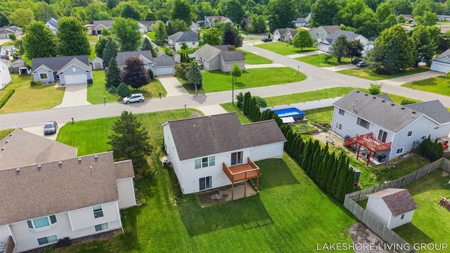 3769 Pine Meadow Drive, Holland, MI 49424