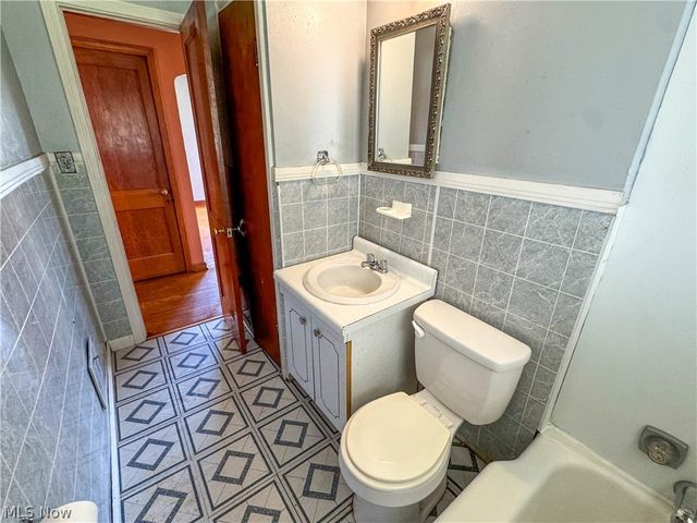 1339 Douglas Avenue, Youngstown, OH 44502