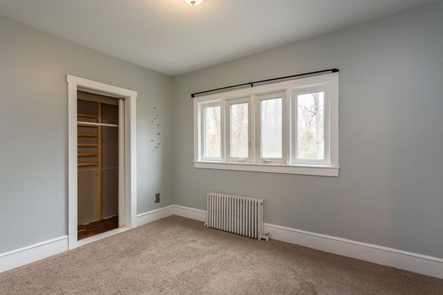 31 Bradford St, New Bedford, MA 02745