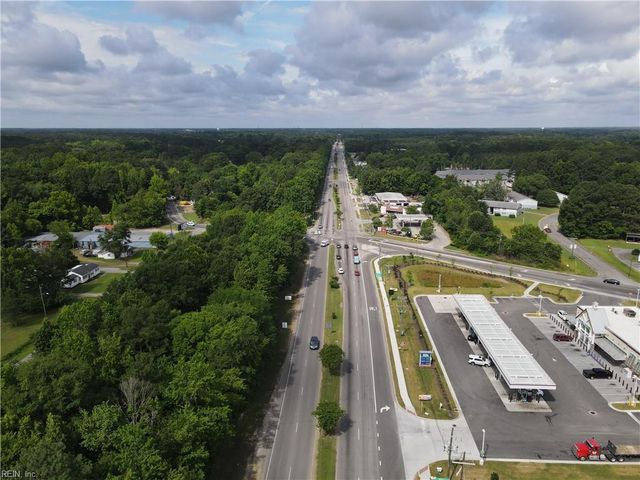 127 Philhower DR, Suffolk, VA 23434