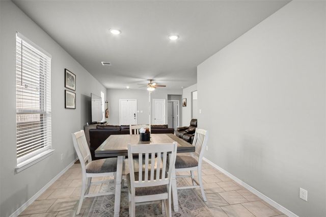 25735 Boxwood Hedge Lane, Tomball, TX 77375