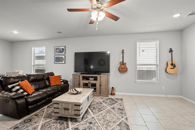 25735 Boxwood Hedge Lane, Tomball, TX 77375