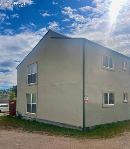 4360 Loomis Avenue, Colorado Springs, CO 80906