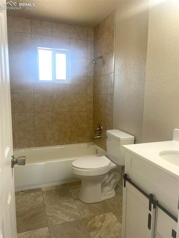 4360 Loomis Avenue, Colorado Springs, CO 80906