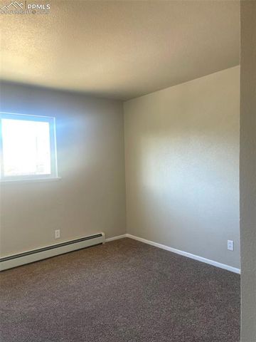 4360 Loomis Avenue, Colorado Springs, CO 80906