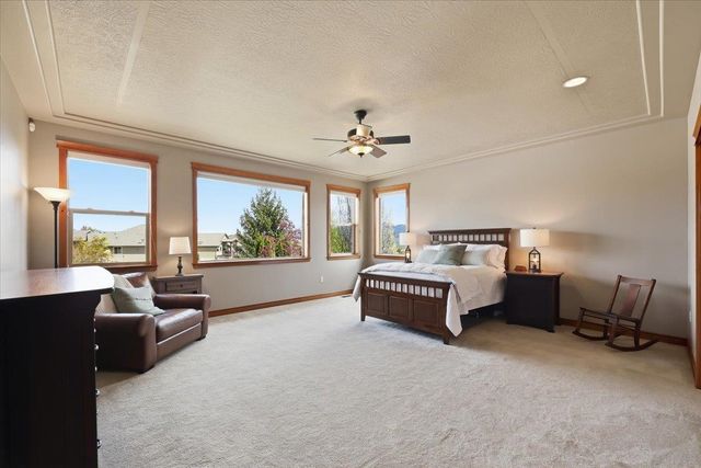 2309 S Morningside Heights Dr, Greenacres, WA 99016