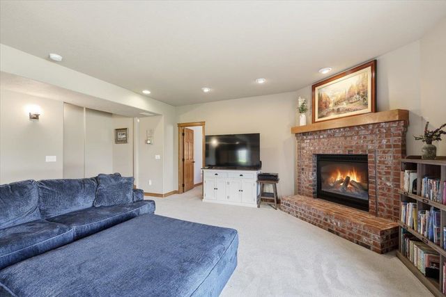2309 S Morningside Heights Dr, Greenacres, WA 99016