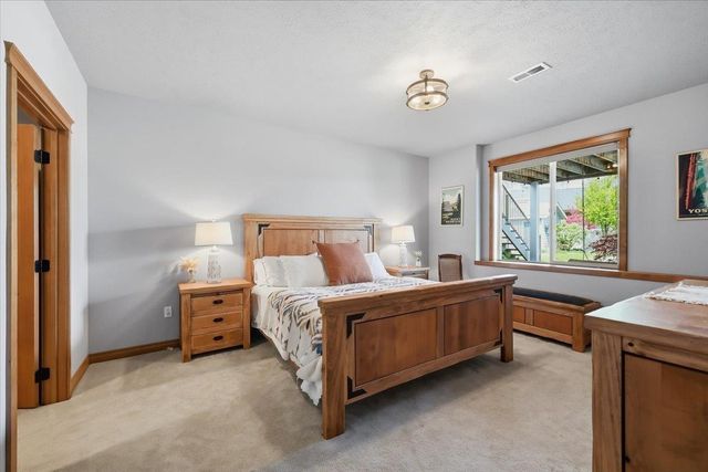 2309 S Morningside Heights Dr, Greenacres, WA 99016