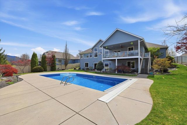 2309 S Morningside Heights Dr, Greenacres, WA 99016