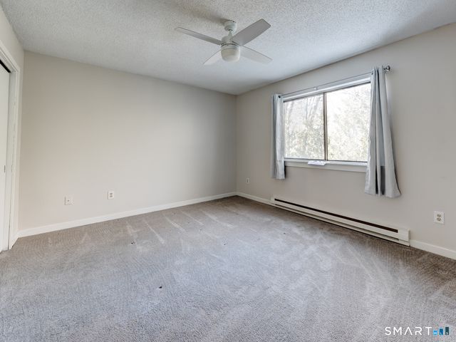 35 Riveredge Drive 35, Winchester, CT 06098
