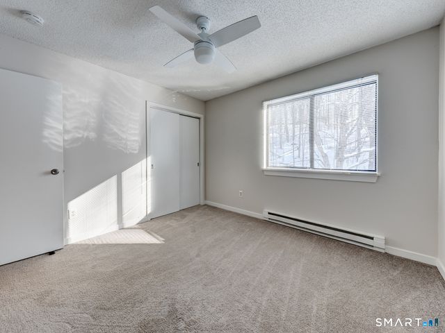 35 Riveredge Drive 35, Winchester, CT 06098