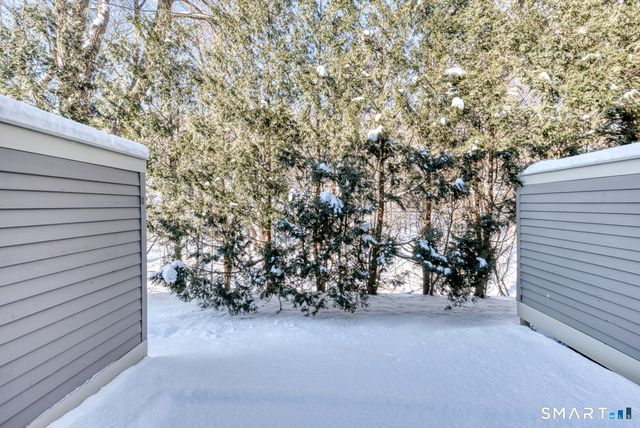 35 Riveredge Drive 35, Winchester, CT 06098