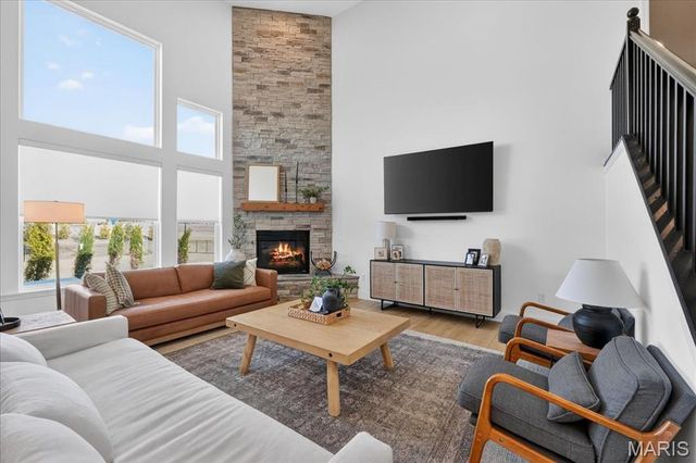 403 Burnley Drive, O'fallon, MO 63368