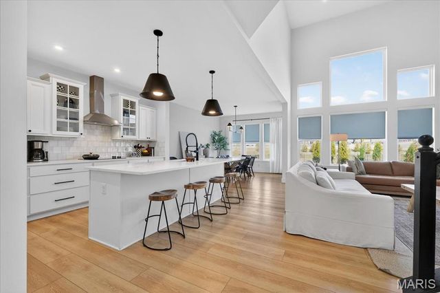 403 Burnley Drive, O'fallon, MO 63368