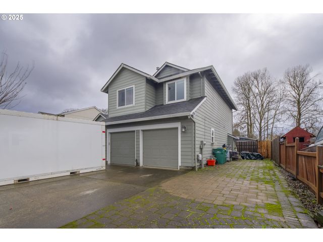 51784 Se 9TH St, Scappoose, OR 97056